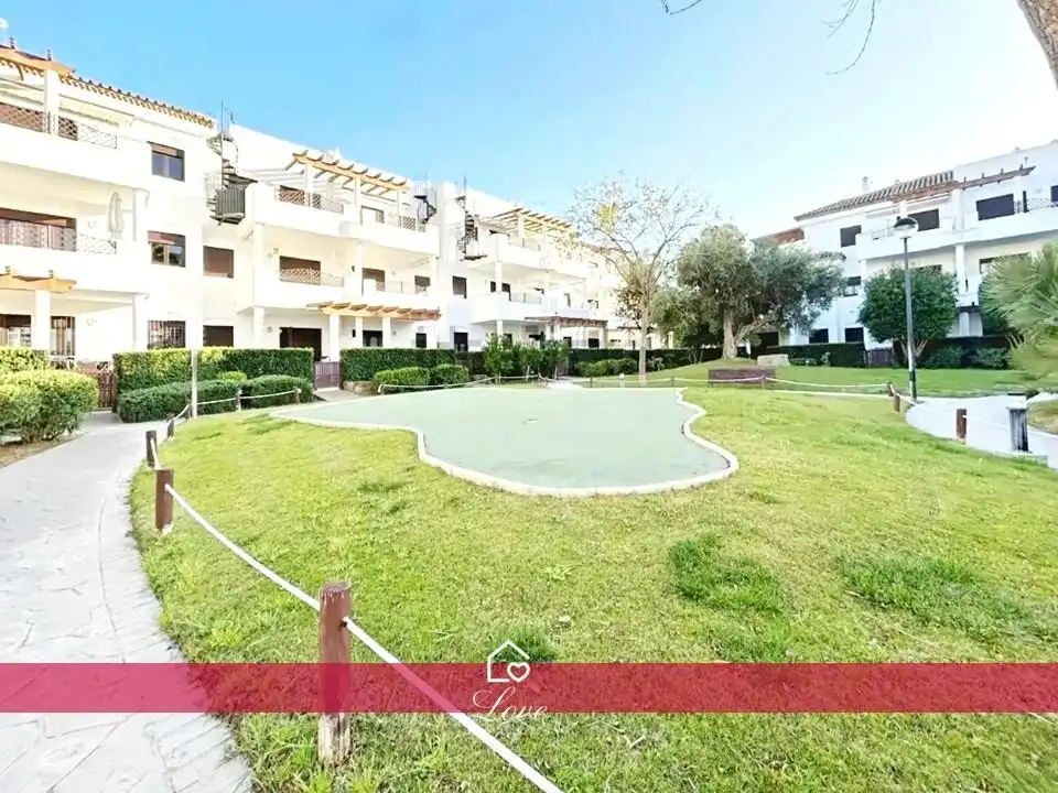 Exterior view of Apartments for sale in Chiclana de la Frontera  with Air Conditioner, Private garden and Community pool