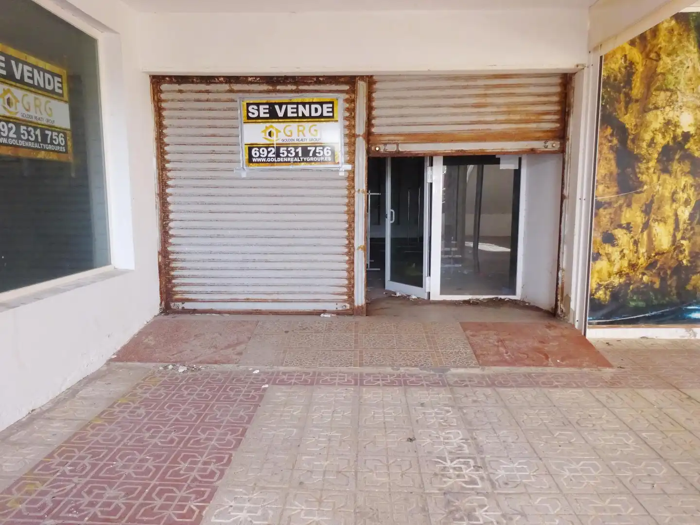 Commercial properties for sale in Almonte