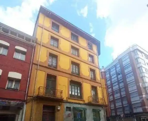 Local comercial en venta en Sama