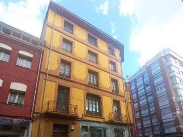 Business premises for sale in Sama