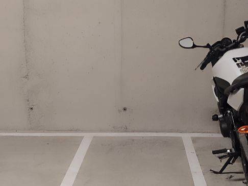 Garaje en Alquiler en Avinguda de Clara Campoamor, 9 en Llevant