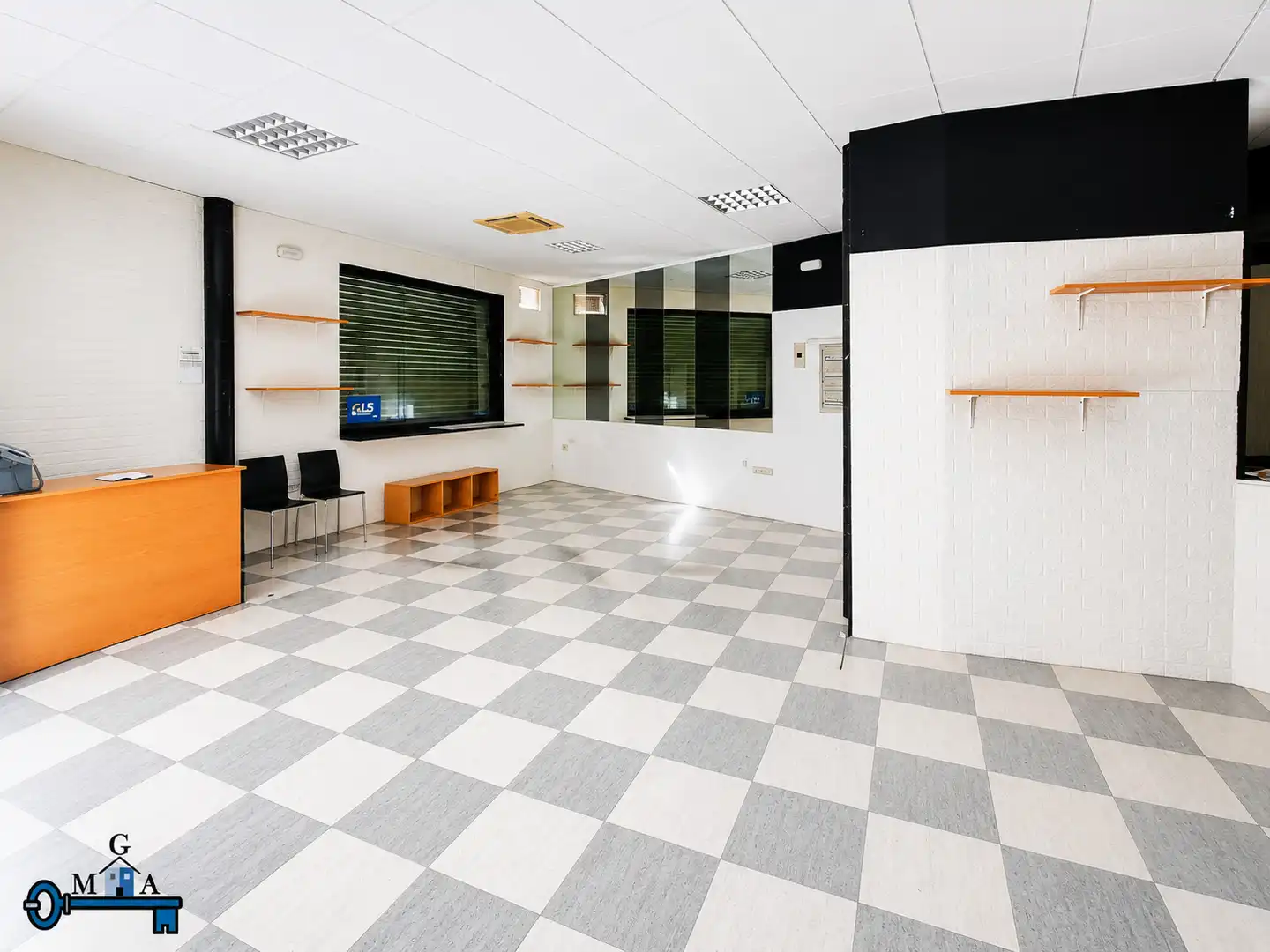 Local comercial de lloguer a Centro, imagen 2