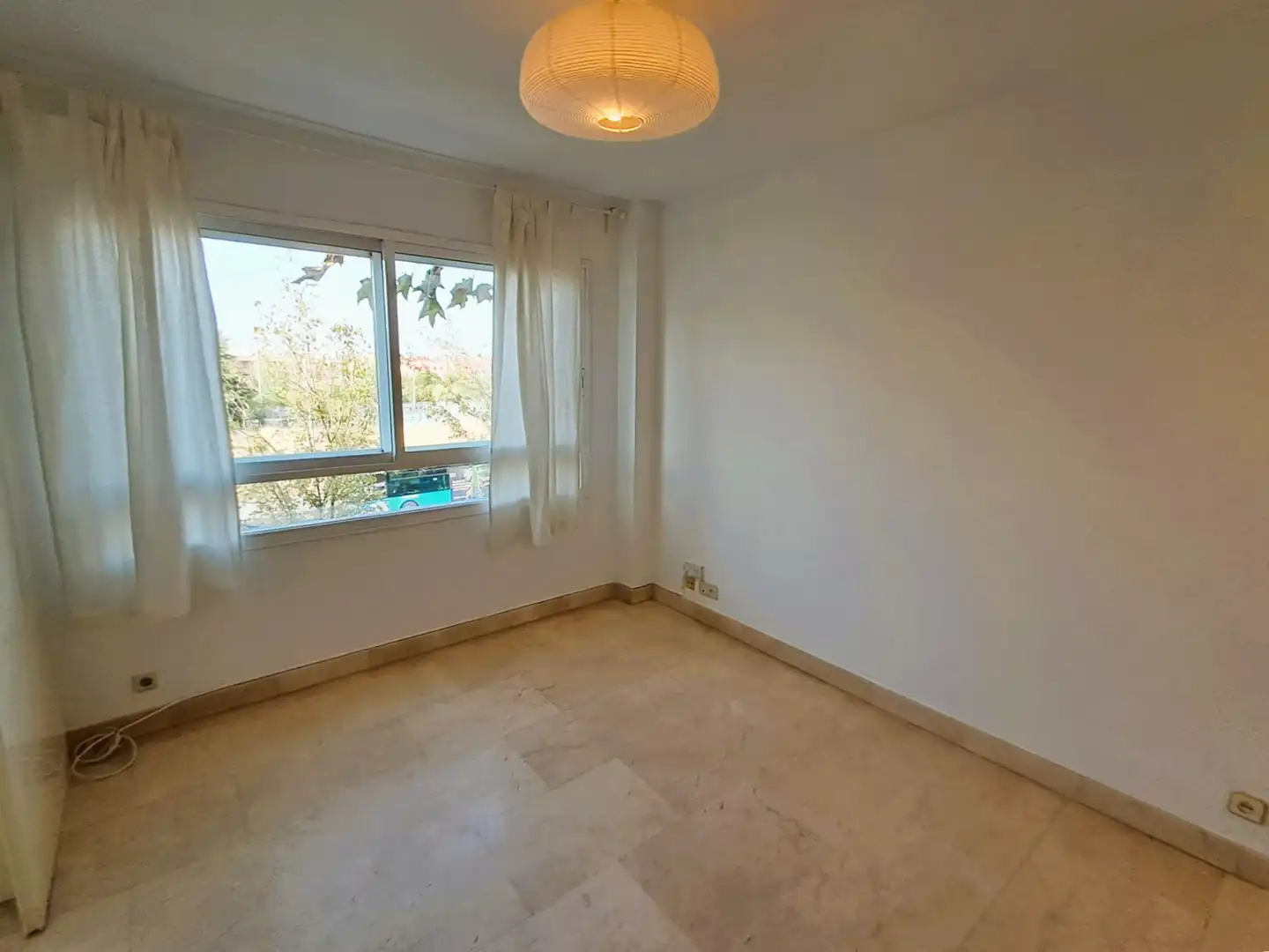 Bedroom of Apartments for rent in Madrid  with Air Conditioner, Heating and Storage room