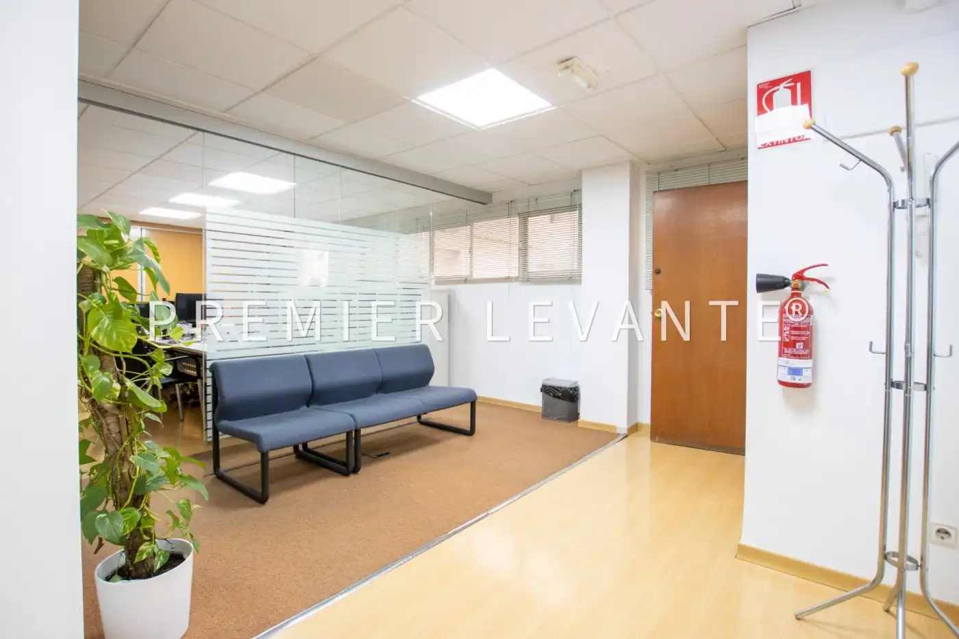 Oficina en venda a MAISONNAVE, Ensanche - Diputación