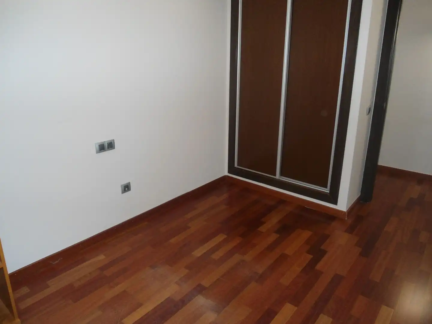 Habitación de Apartamento de alquiler en Lleida con Aire acondicionado, Calefacción y Parquet