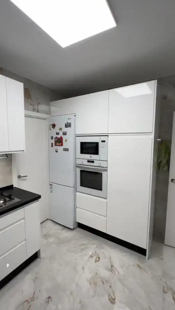 Cocina de Piso en venta en Algeciras con Trastero