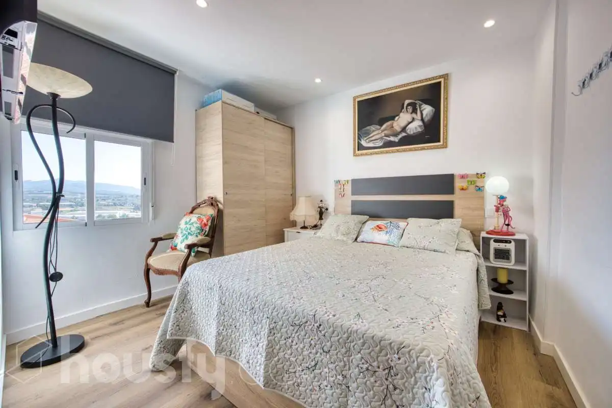 Dormitori de Casa o xalet en venda en Castalla amb Terrassa i Moblat