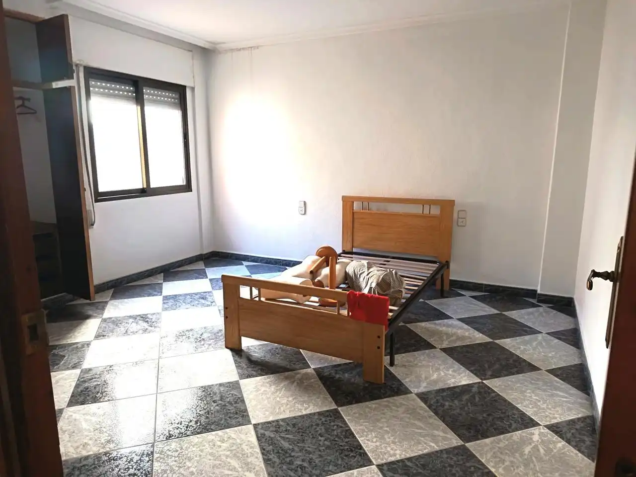 Schlafzimmer von Haus oder Chalet zum Verkauf in Oliva mit Terrasse und Abstellraum