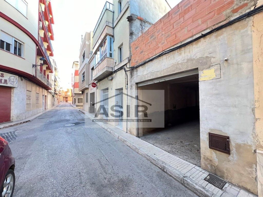 Exterior view of Premises for sale in Alzira
