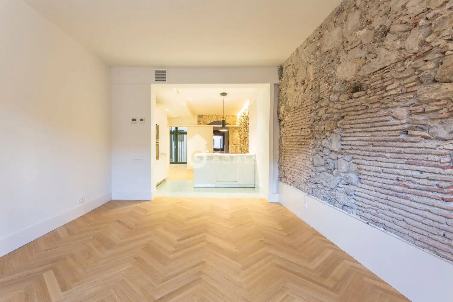 Apartments for rent in Centre - Barri Vell