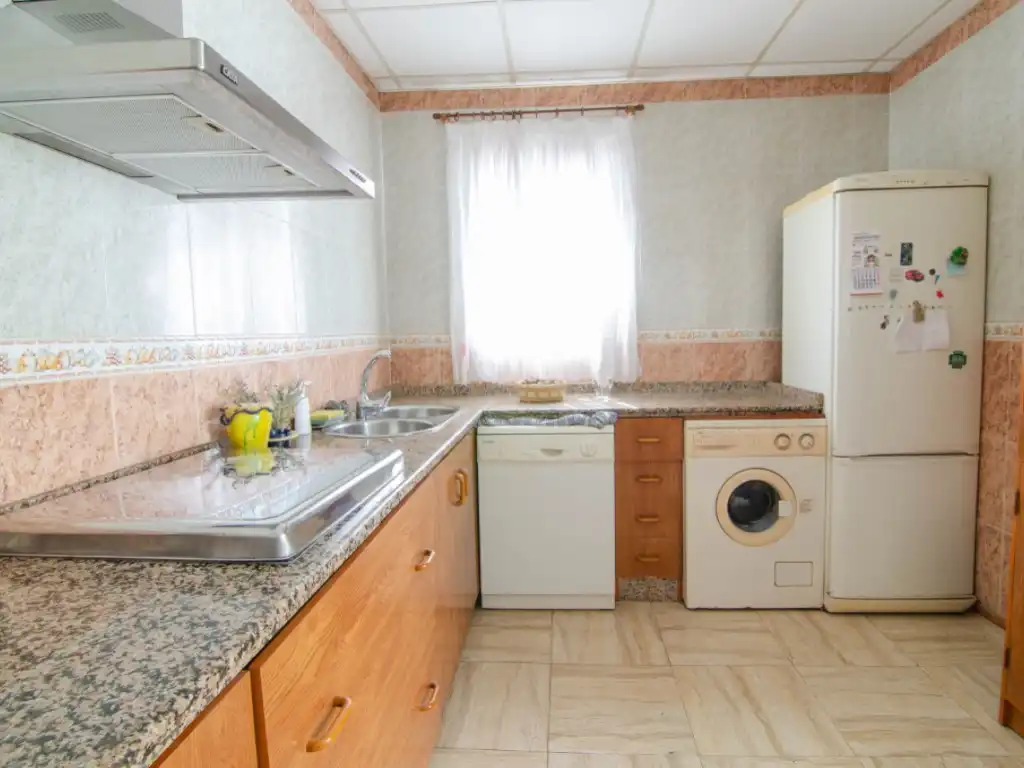 Cocina de Piso en venta en La Rinconada