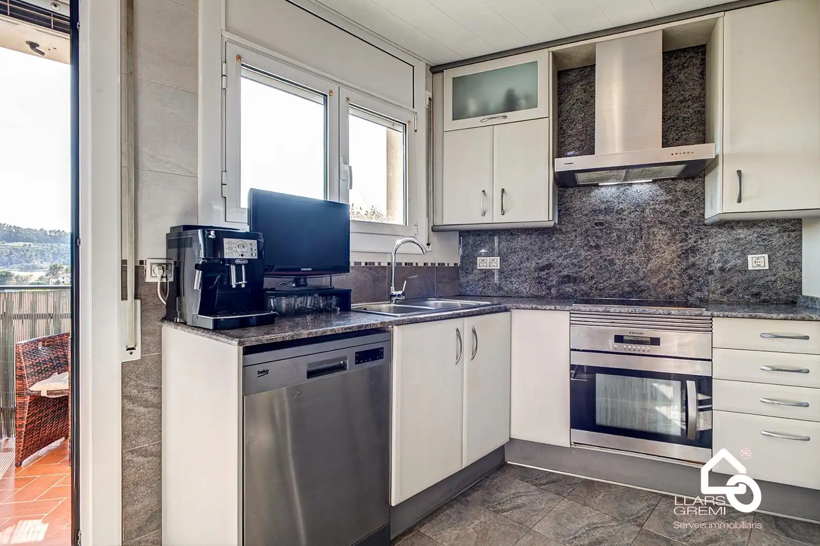 Cocina de Dúplex en venta en Òdena con Calefacción, Terraza y Trastero