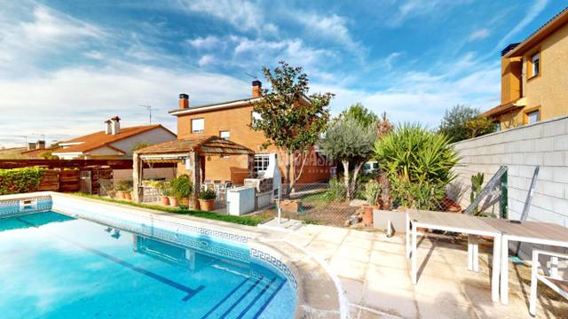 Piso en Venta en C. Zaragoza en El Casar