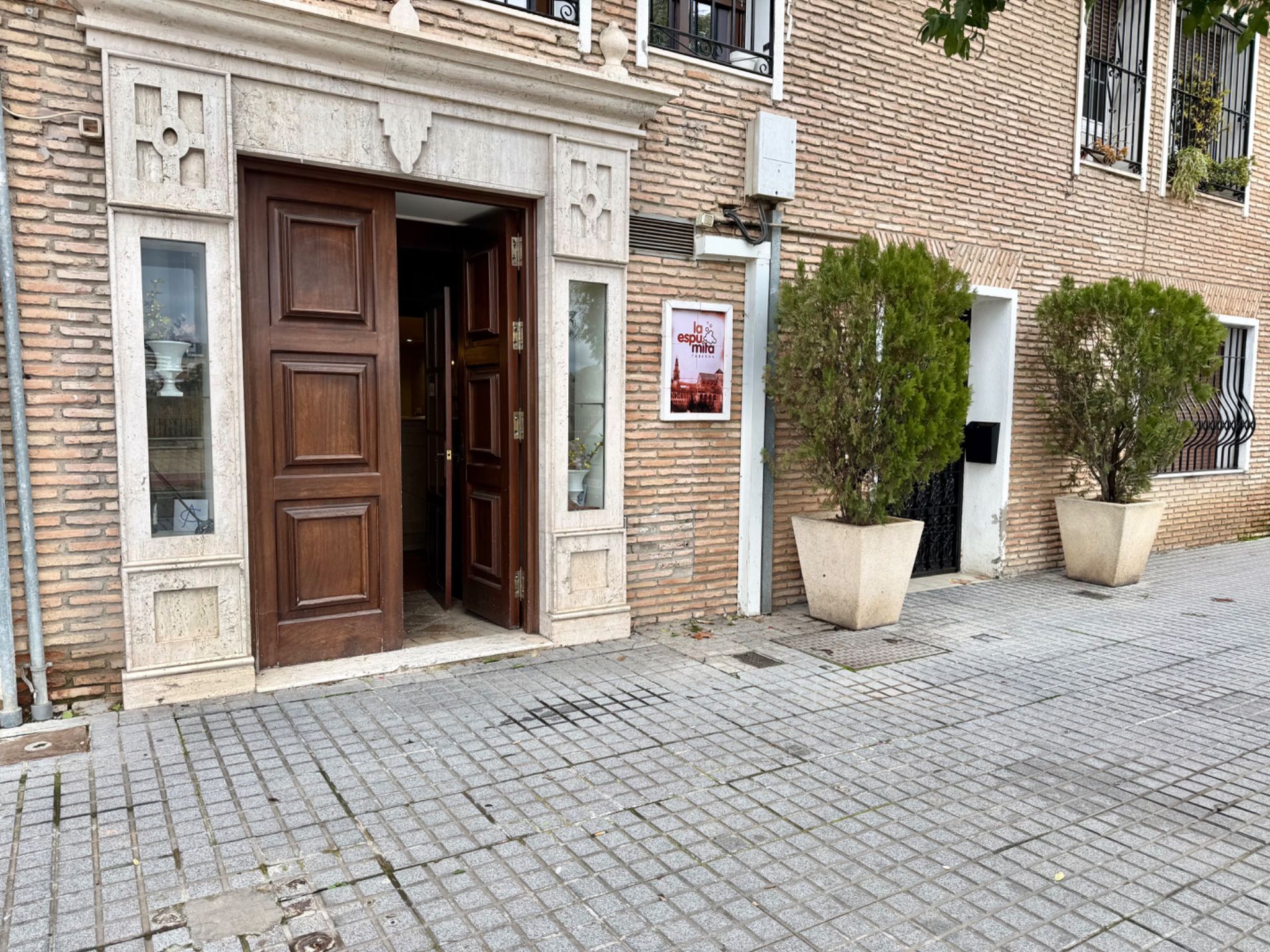 Exterior view of Premises for sale in  Córdoba Capital  with Air Conditioner and Heating