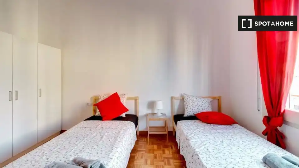 Habitación de Piso de alquiler en Barcelona con Aire acondicionado, Calefacción y Amueblado
