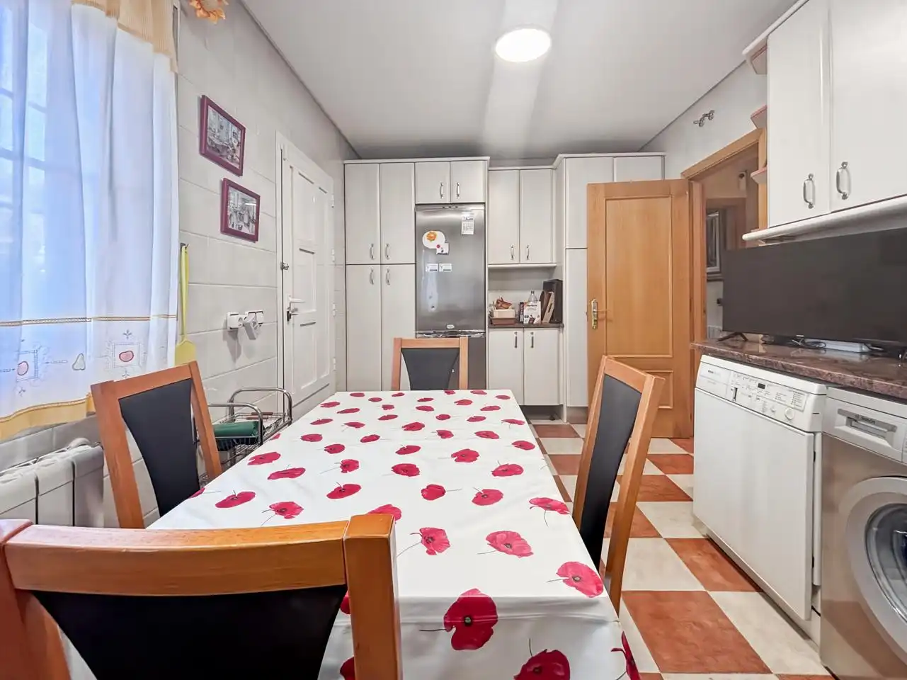 Cuina de Casa o xalet en venda en Galapagar amb Calefacció, Jardí privat i Parquet