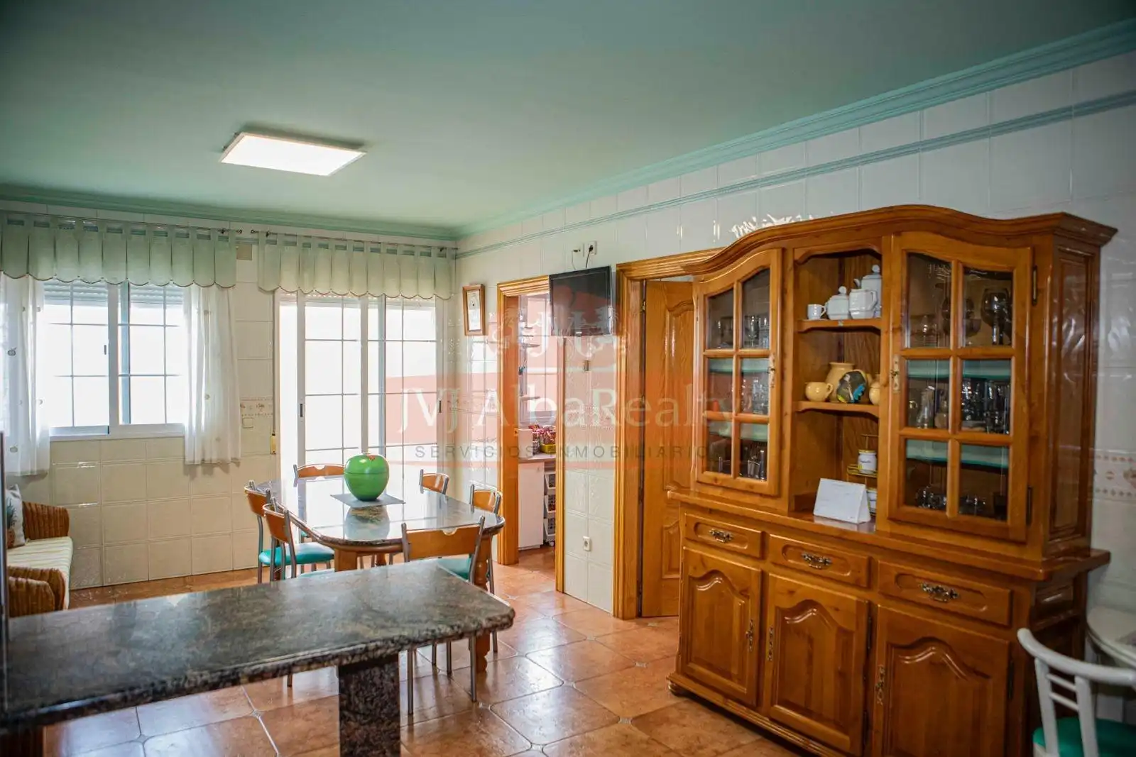 Kitchen of Houses for sale in San Pablo