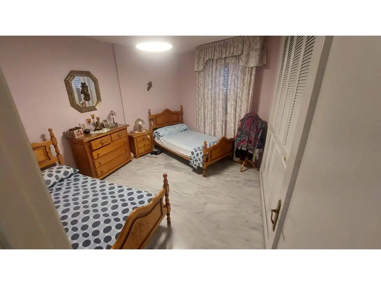 Habitación de Piso en venta en Benalmádena con Aire acondicionado, Terraza y Trastero