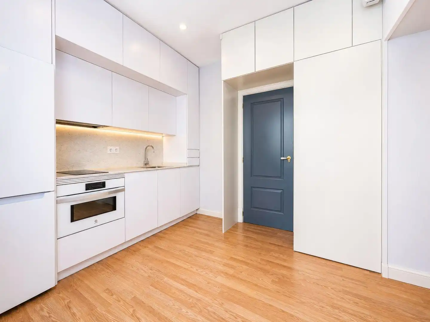 Küche von Wohnung zur Miete in Madrid mit Klimaanlage und Heizung