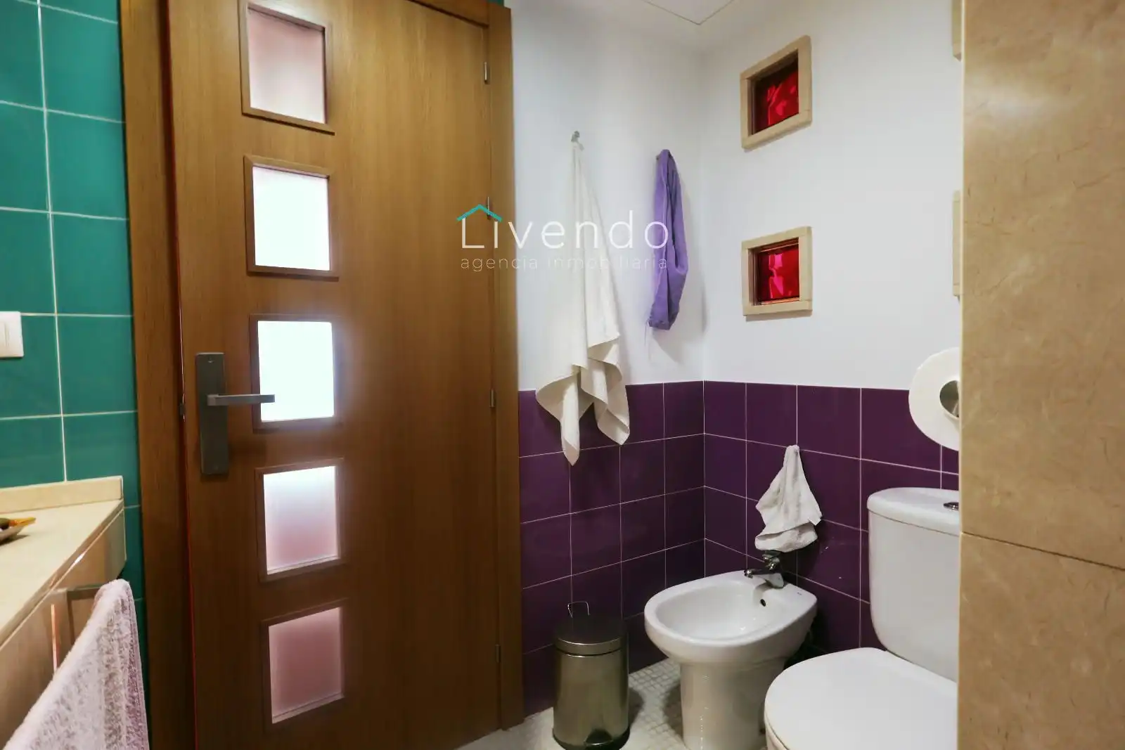 Badezimmer von Maisonette zum Verkauf in San Fernando mit Klimaanlage und Terrasse