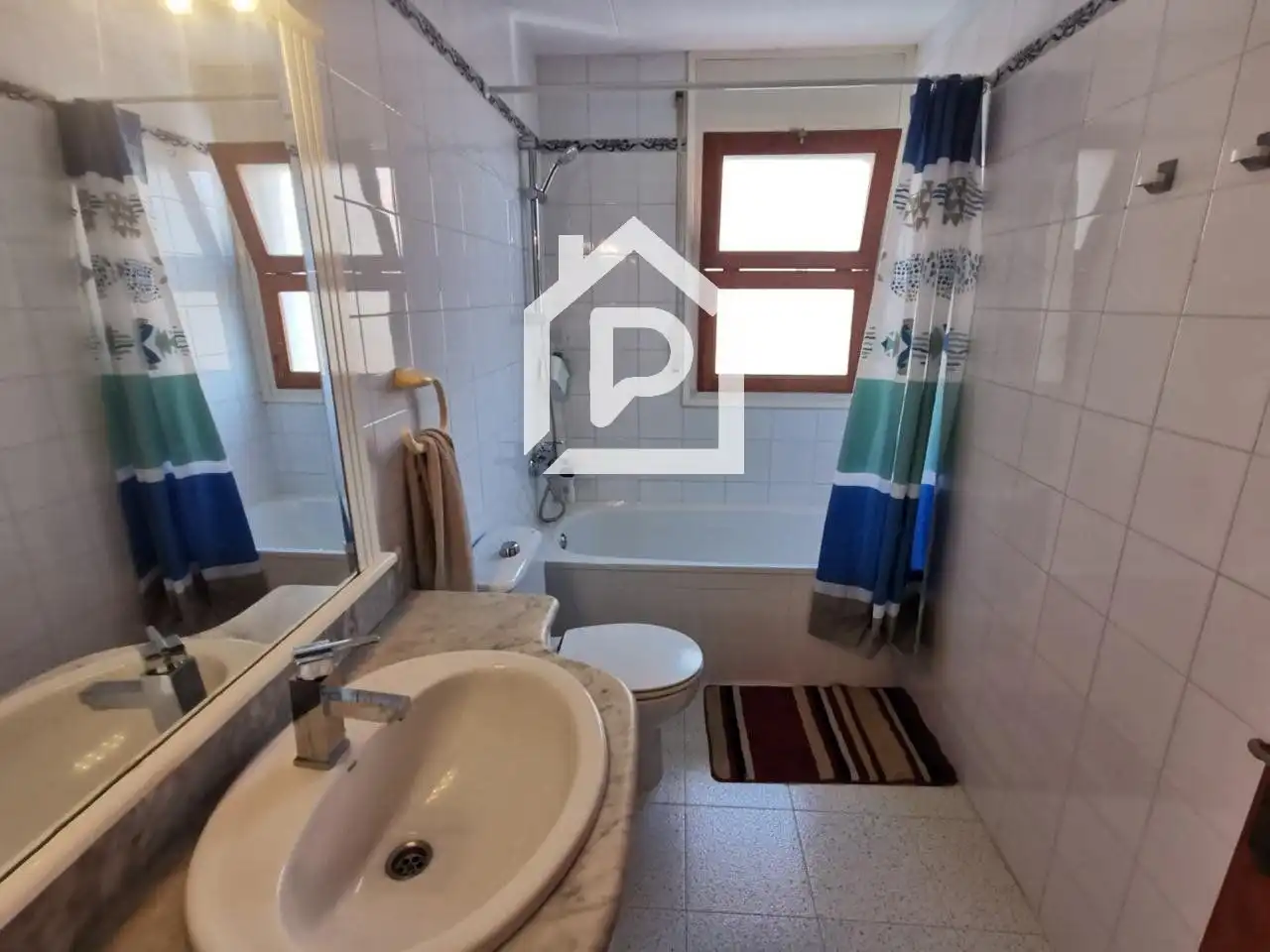 Badezimmer von Wohnung zur Miete in La Vila
