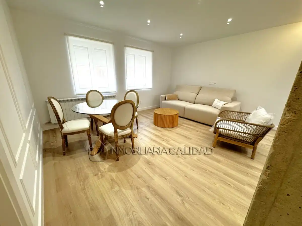 Living room of Flat for sale in Burgos  with Heating, Storage room and Furnished