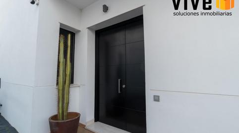 Foto 5 de Casa adosada en venda a Nuevo Bulevar, Mairena del Aljarafe