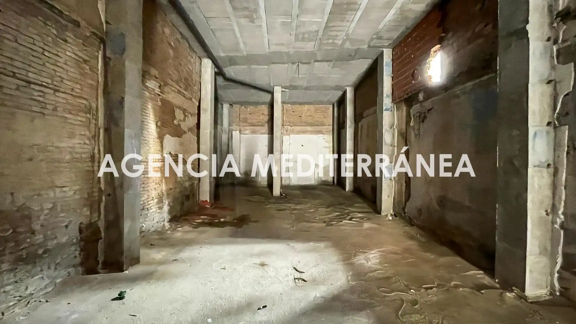 Local en venta en Quart de Poblet