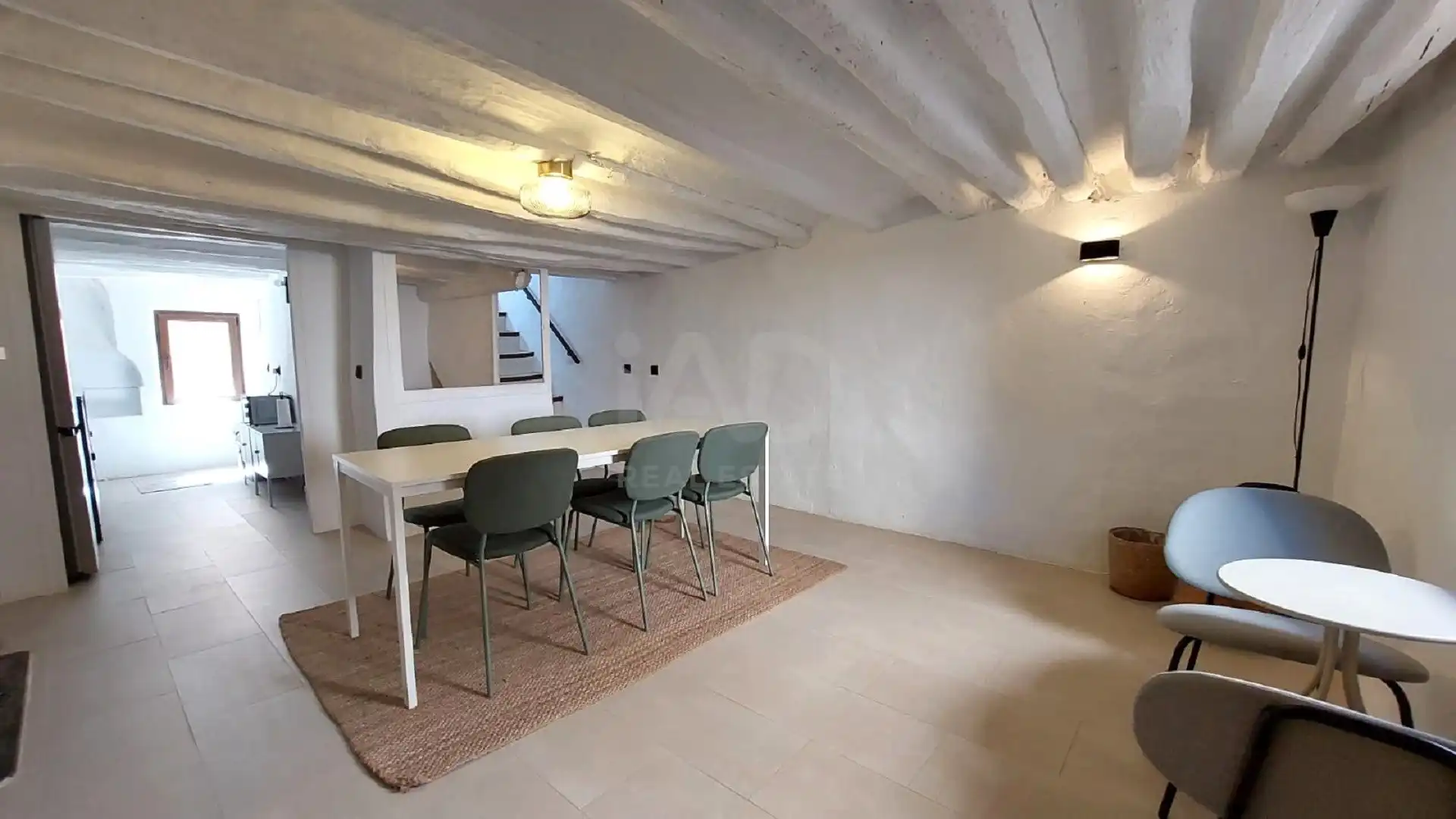 Country homes for sale in Montblanc