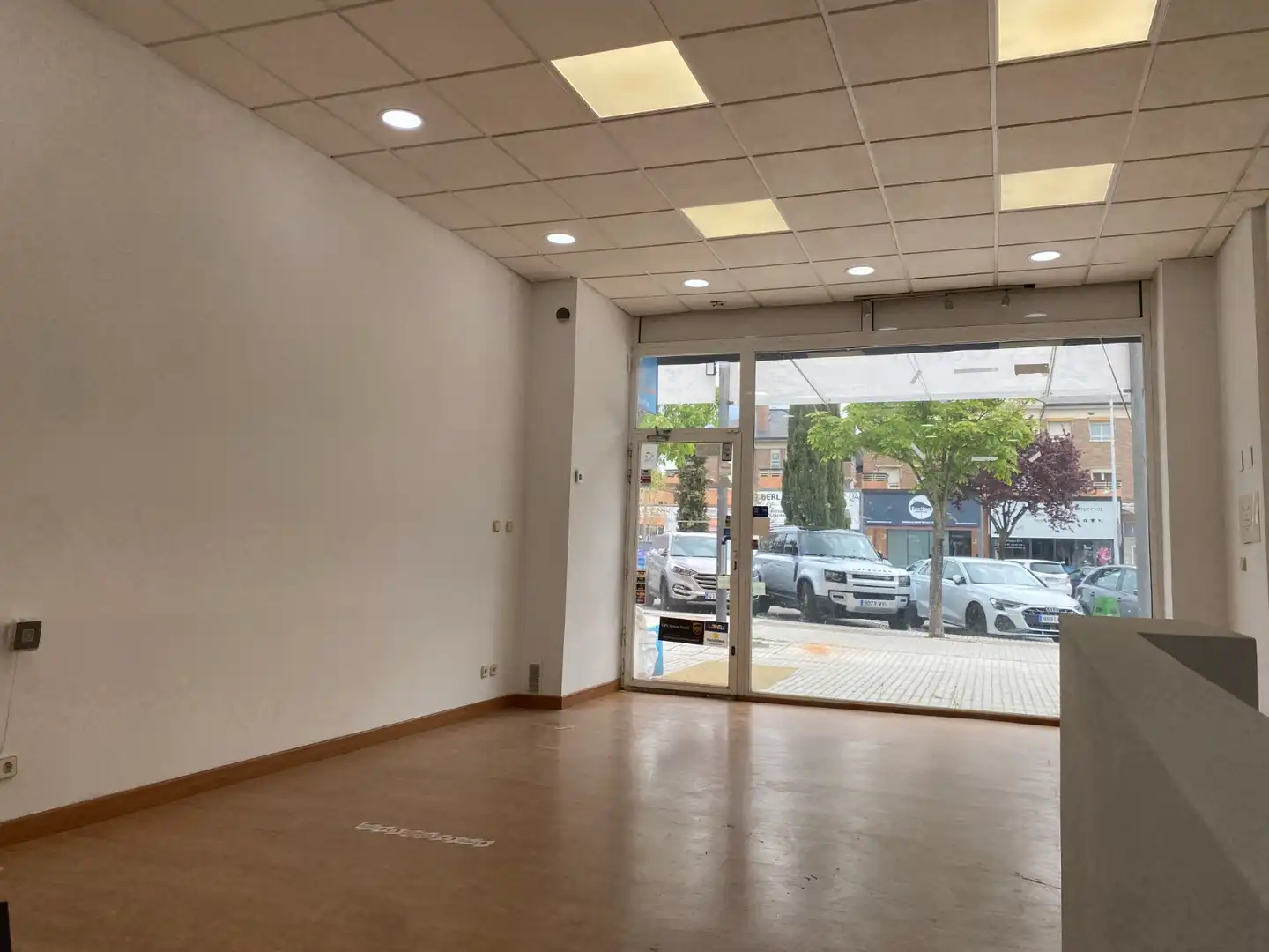 Local de alquiler en Boadilla del Monte con Aire acondicionado, Calefacción y Terraza
