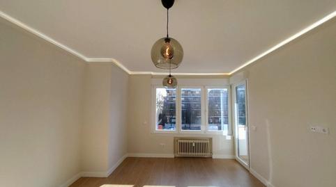 Foto 3 de Piso de alquiler en Nueva España,  Madrid Capital