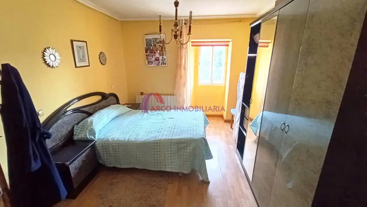 Bedroom of Country homes for sale in Buniel  with Heating, Private garden and Storage room