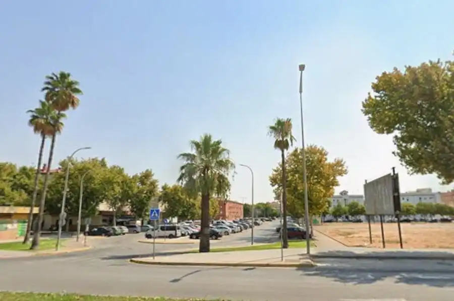 Vista exterior de Piso en venta en Dos Hermanas