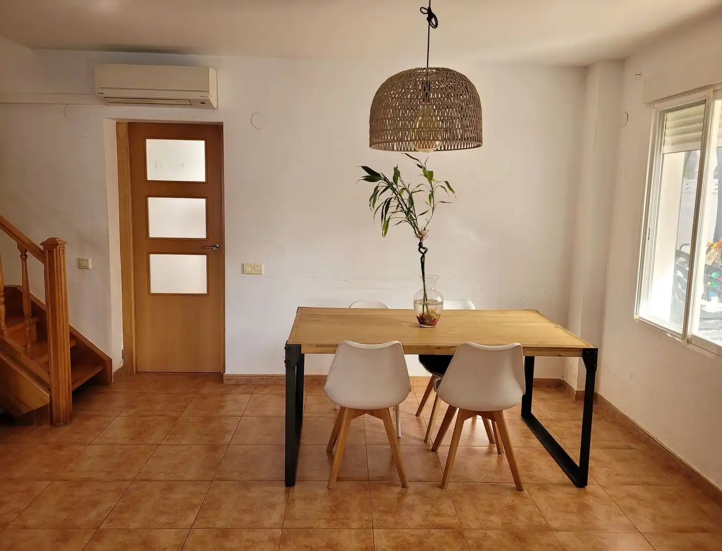 Menjador de Casa o xalet en venda en Benicasim / Benicàssim amb Aire condicionat, Jardí privat i Terrassa