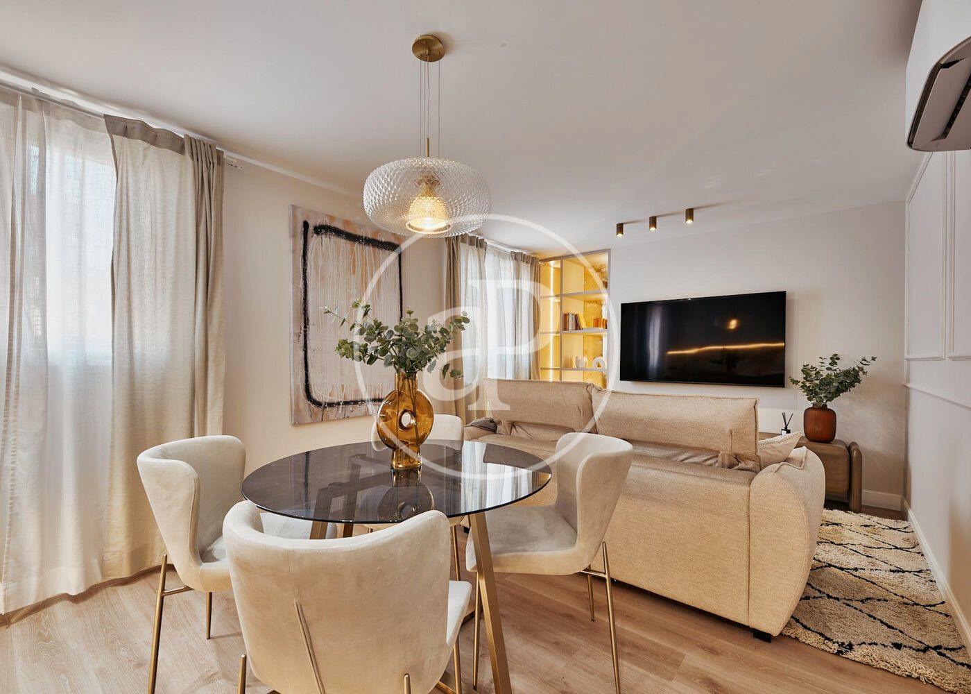 Sala de estar de Piso en venta en  Madrid Capital con Aire acondicionado, Calefacción y Amueblado