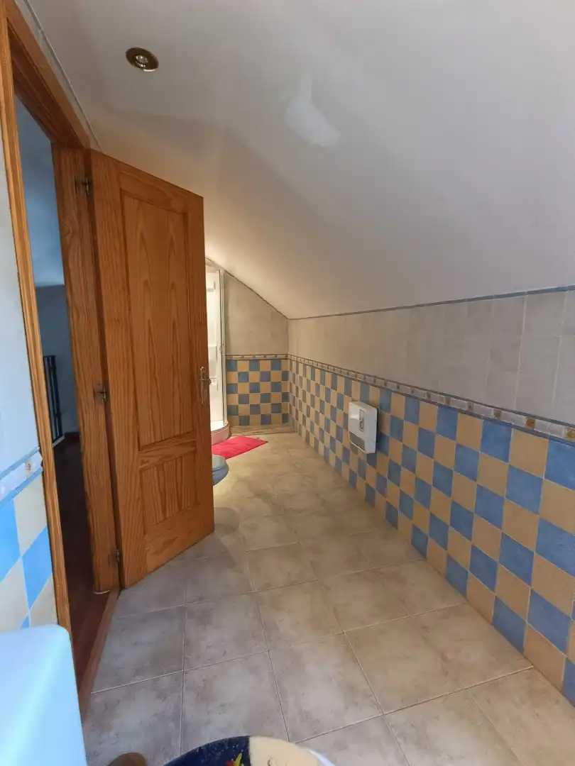Bany de Casa o xalet en venda en Albalate de Zorita amb Aire condicionat, Calefacció i Jardí privat