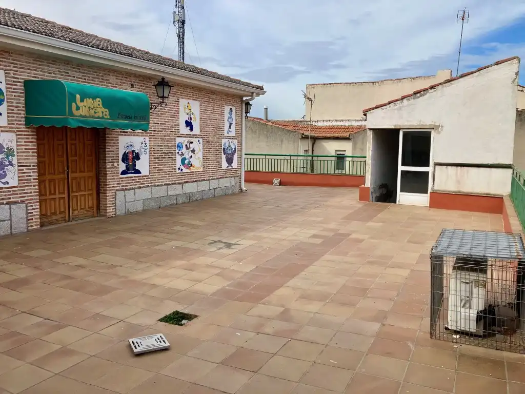 Local comercial en venda a Centro, imagen 3
