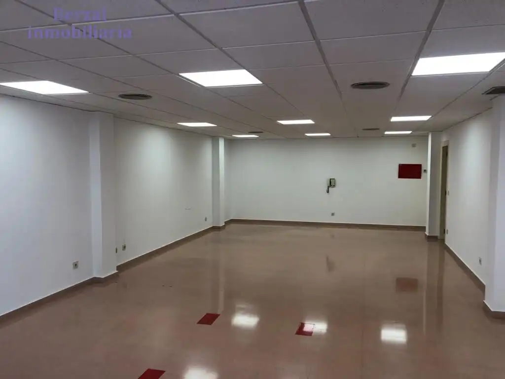 Ufficio con ascensore in vendita a Calle Avenida Portugal, imagen 4