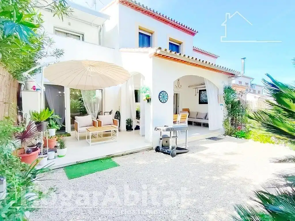 Exterior view of Detached homes for sale in Pedreguer  with Air Conditioner, Heating and Private garden