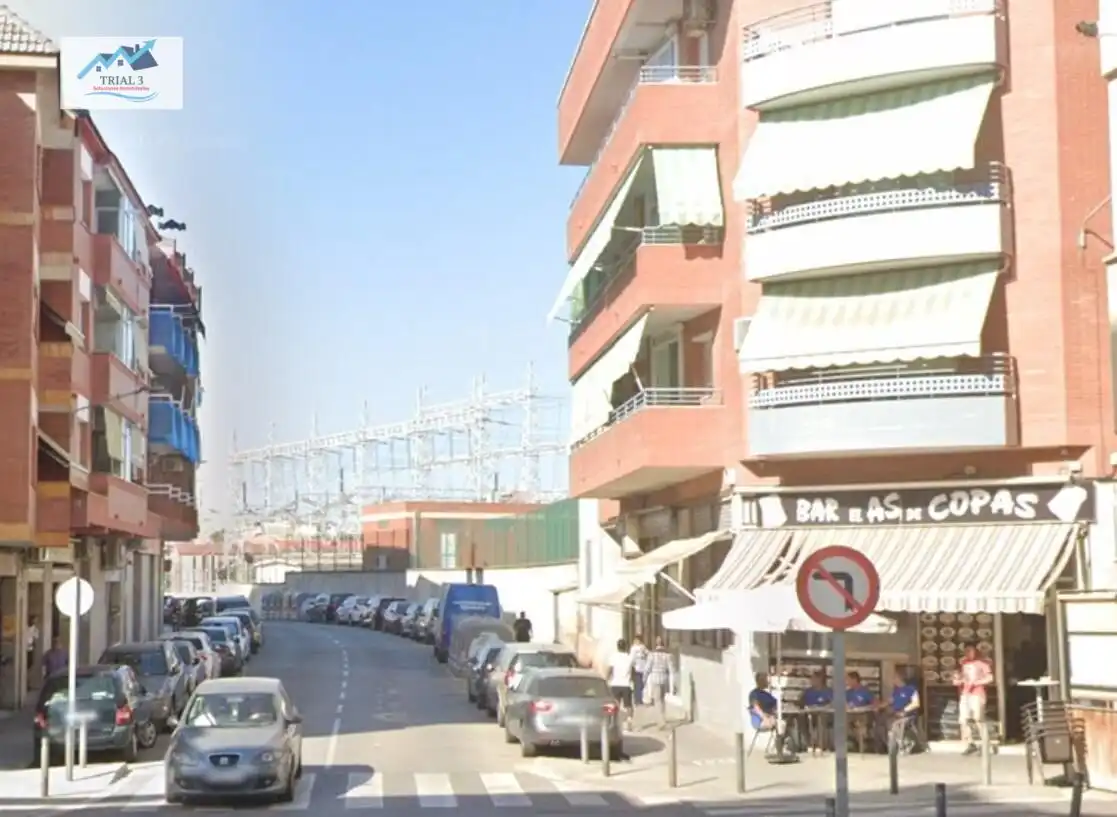 Piso con terraza en venta en Calle ISAAC ALBENIZ D', imagen 2