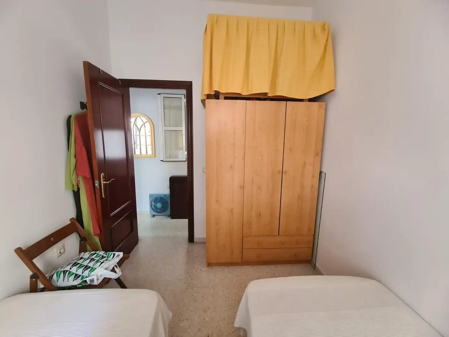 Habitación de Piso en venta en Cádiz con Amueblado