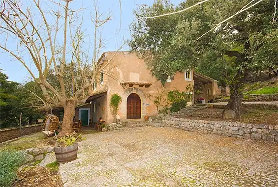Vista exterior de Finca rústica en venta en Escorca con Jardín privado, Terraza y Piscina