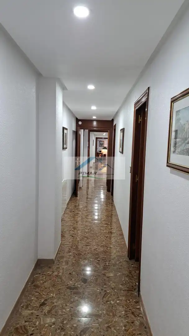 Piso en venta en Elche / Elx con Aire acondicionado, Calefacción y Balcón