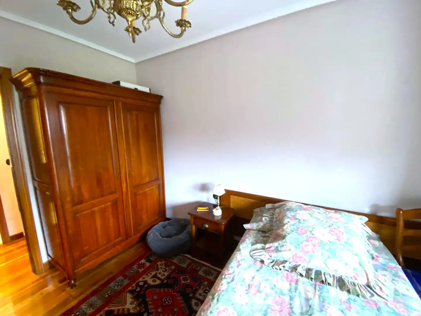 Bedroom of Flat for sale in Castro-Urdiales  with Heating, Private garden and Parquet flooring
