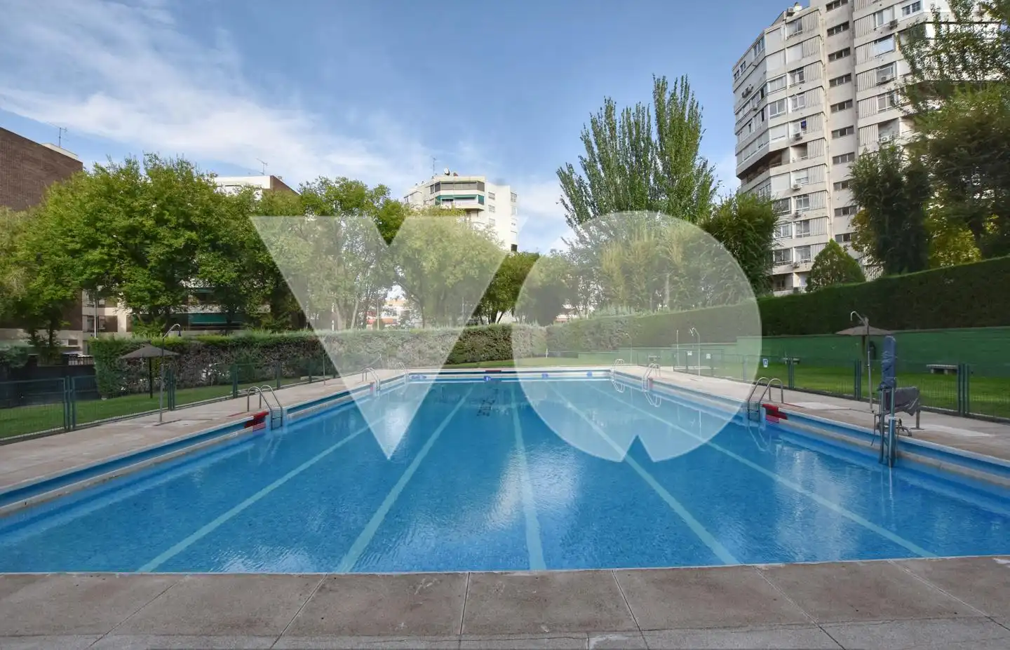 Piscina de Piso en venta en Madrid con Aire acondicionado, Calefacción y Terraza