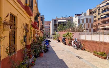 Exterior view of Flat for sale in  Barcelona Capital  with Air Conditioner