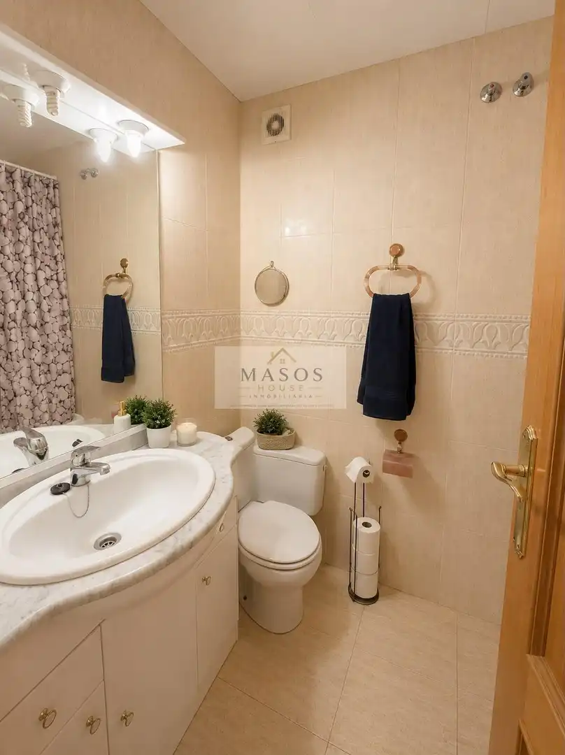 Bathroom of Apartments for sale in Calafell  with Air Conditioner and Heating
