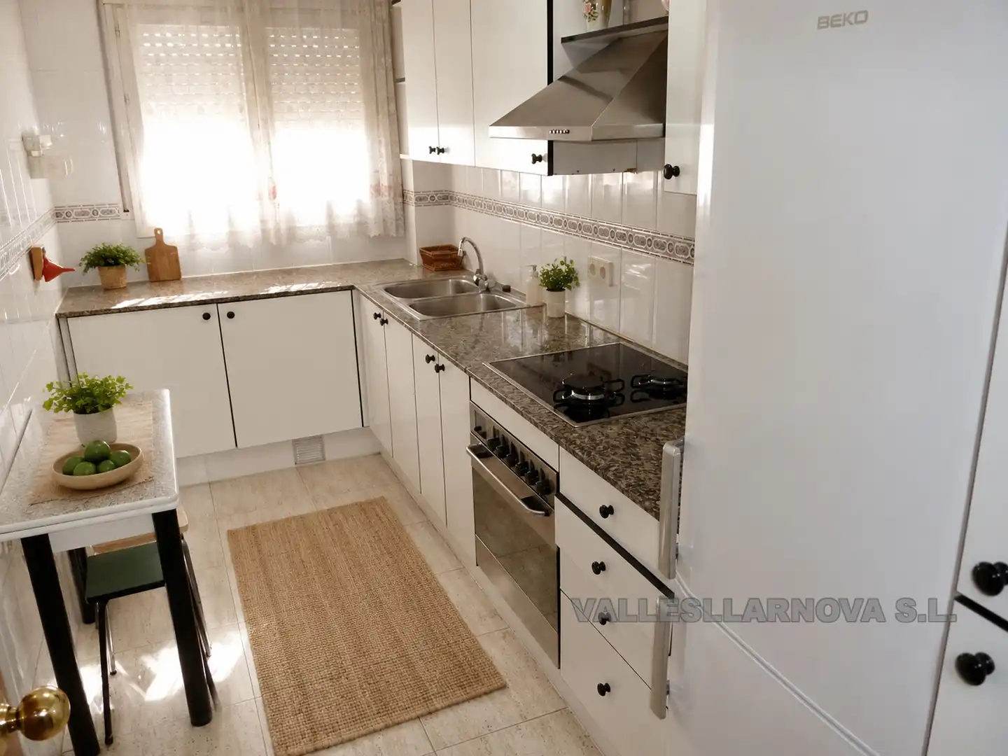 Cuina de Planta baixa en venda en Mollet del Vallès amb Aire condicionat, Calefacció i Jardí privat