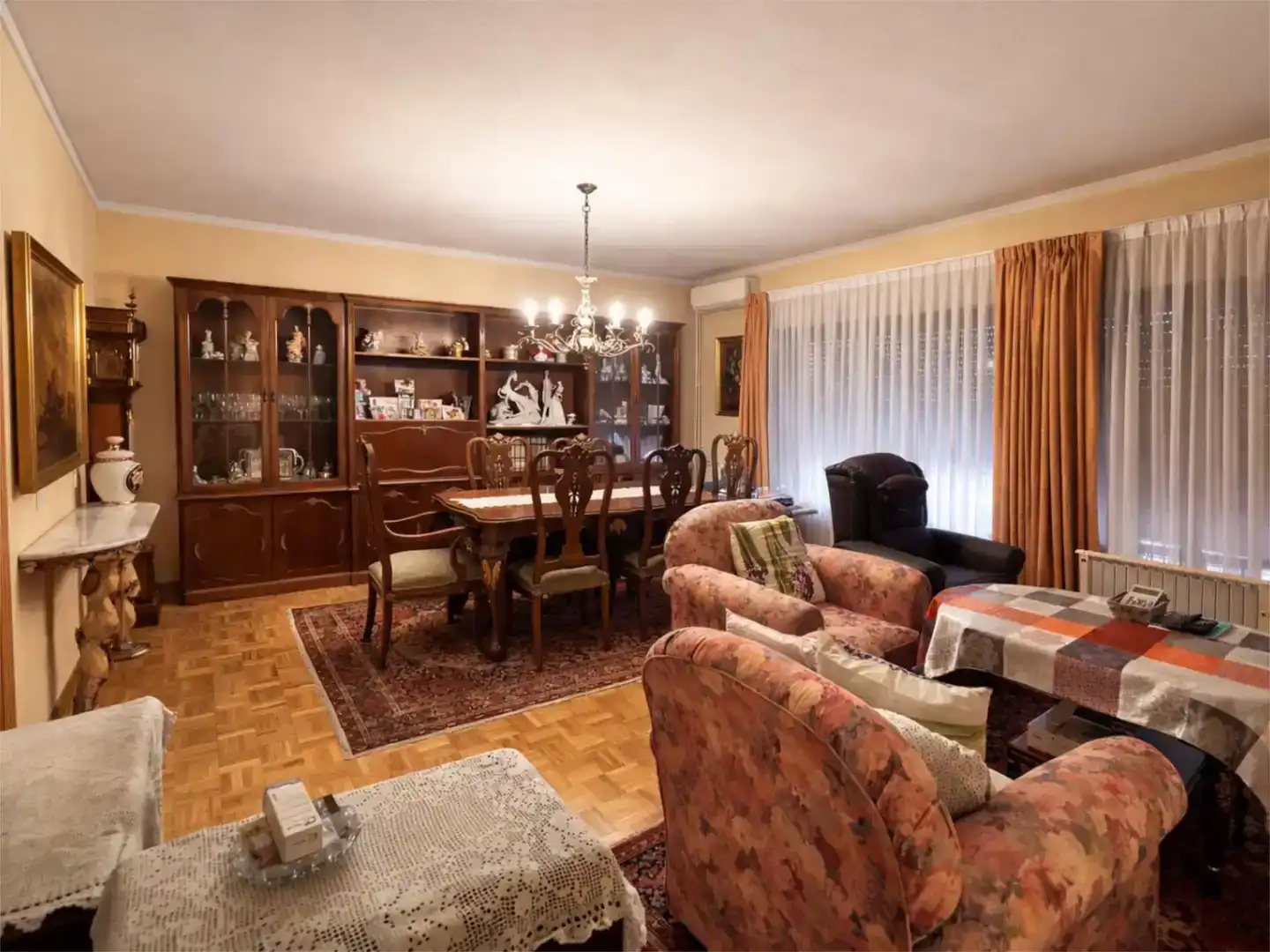 Sala de estar de Casa o chalet en venta en Torrejón de Ardoz con Jardín privado, Trastero y Piscina