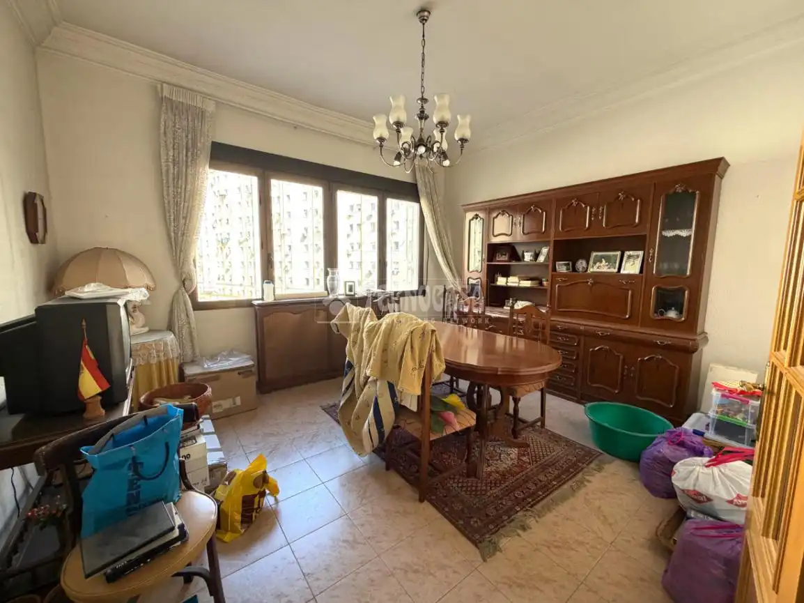 Living room of Flat for sale in Zaragoza  with Heating